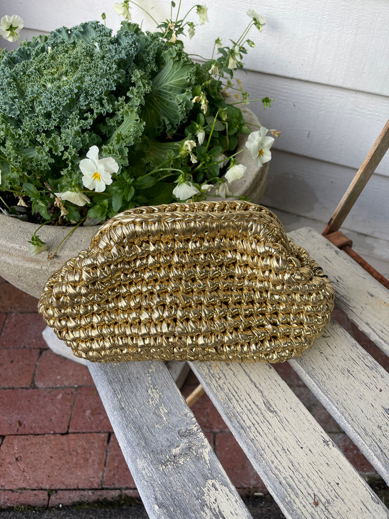 Lila Clutch | Gold