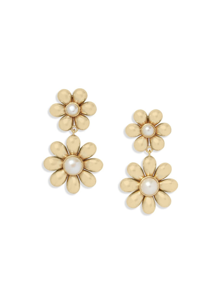 Laura Earrings | Pearl